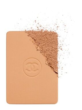 Chanel ULTRA LE TEINT Ultrawear All-Day Comfort Flawless Compact Foundation